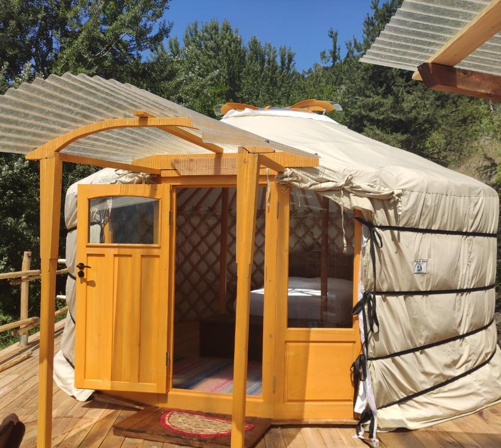 Glamping La Cascina D'Orleans Hotel Saint-Pierre Exterior foto